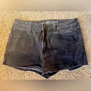American Eagle Black “Hi-Rise Shortie” Shorts Size 10, fit like a 6